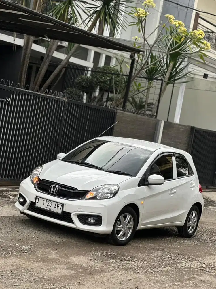 Honda Brio E Matic CVT 2017/2018 Facelift Tdp 15Jt TINGGAL PAKAI 2016