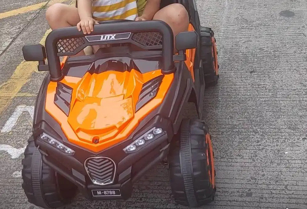 Mobil aki UTX remote control