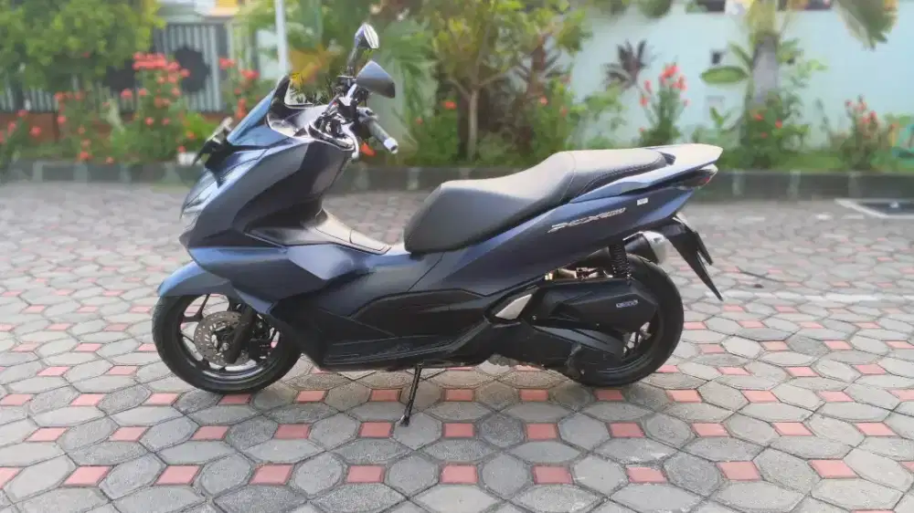 Honda PCX 160 CBS mulus tinggal pakai
