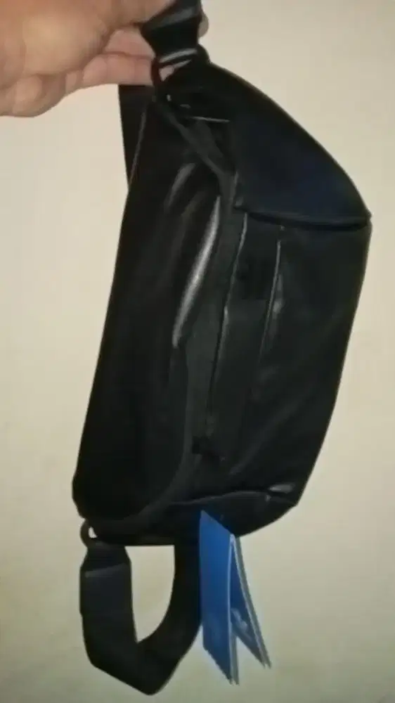 TAS WAISTBAG BRAND TERNAMA BLACK