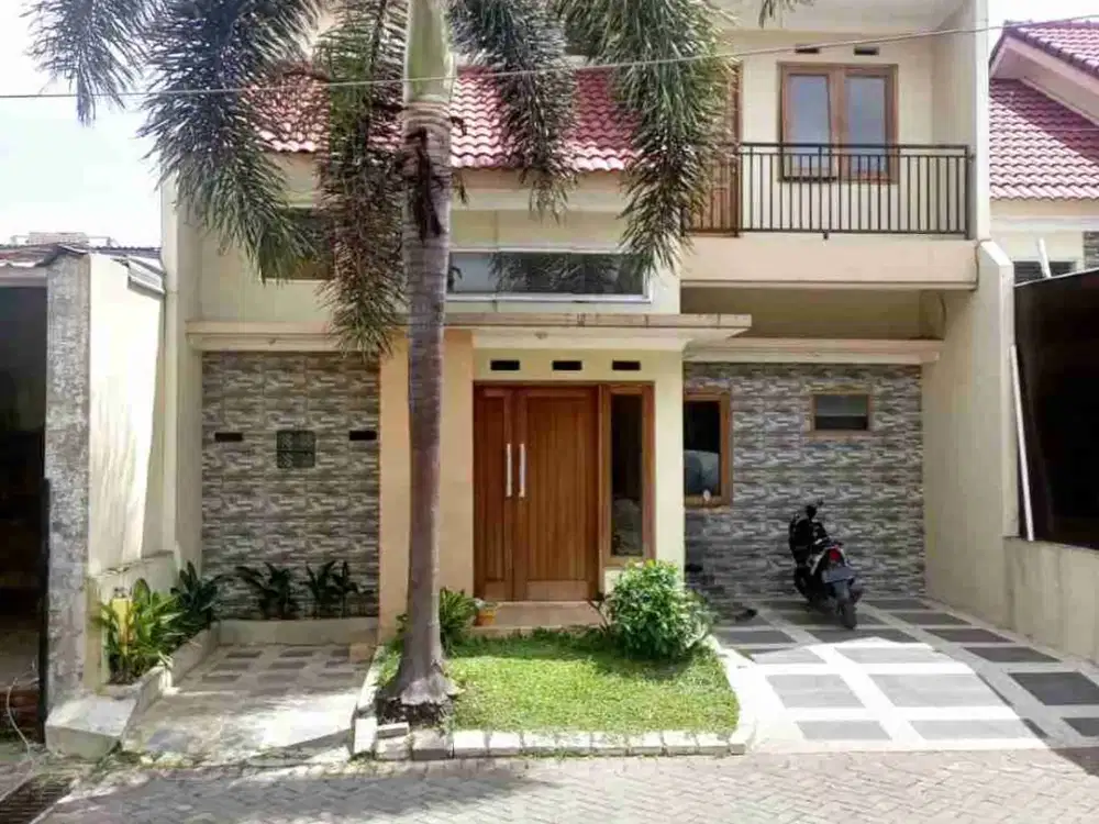 RUMAH MINIMALIS DUA LANTAI AREA SUHAT KOTA MALANG