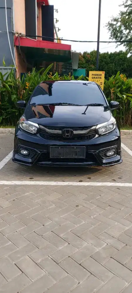 Honda Brio Satya (Urbanite)