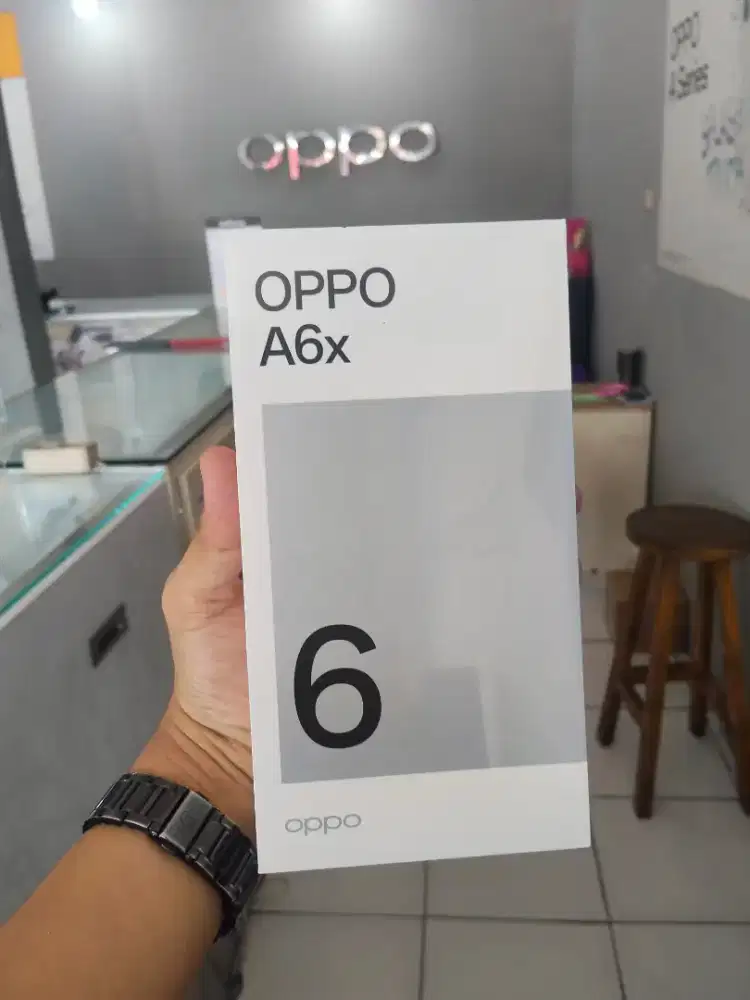 Oppo A6X 4/64 ungu muda