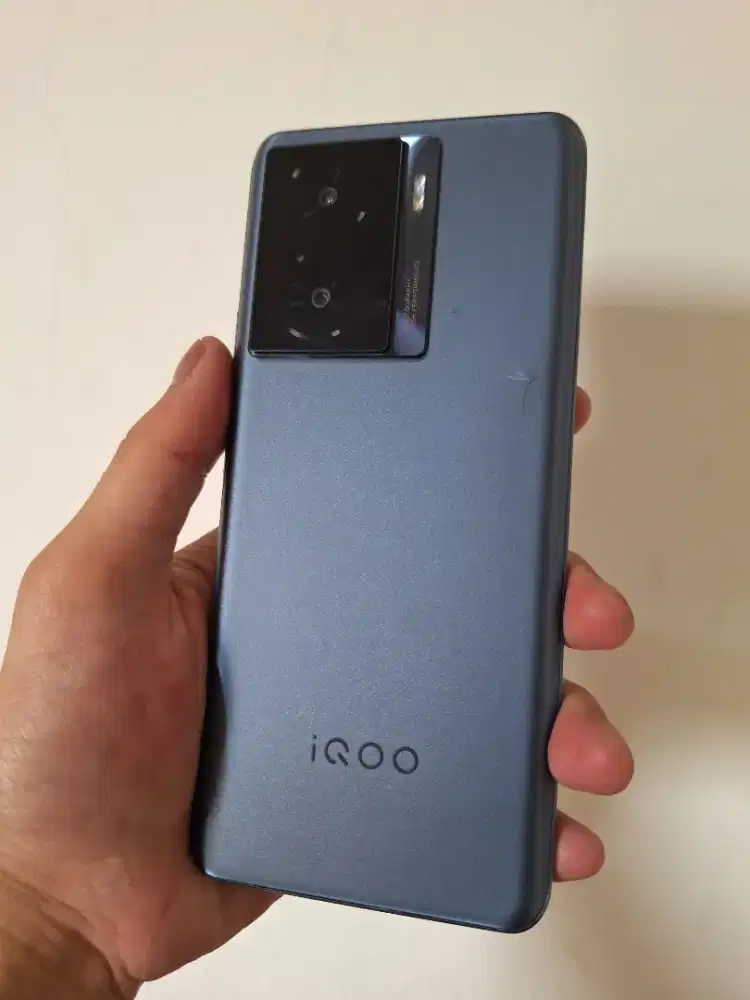 Iqoo z7x 5g 8/128