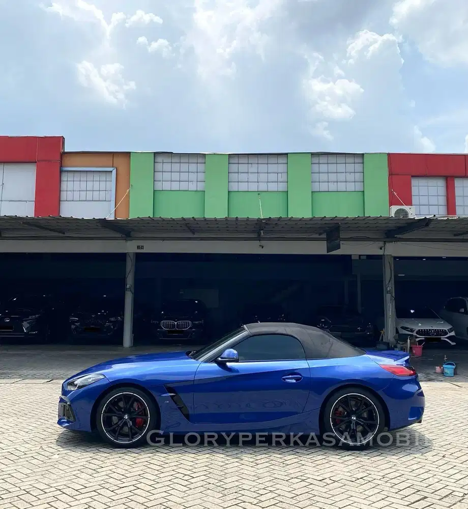 BMW Z4 M40i 2024 KM 3rb ANTIK BMW Z4 Cabriolet