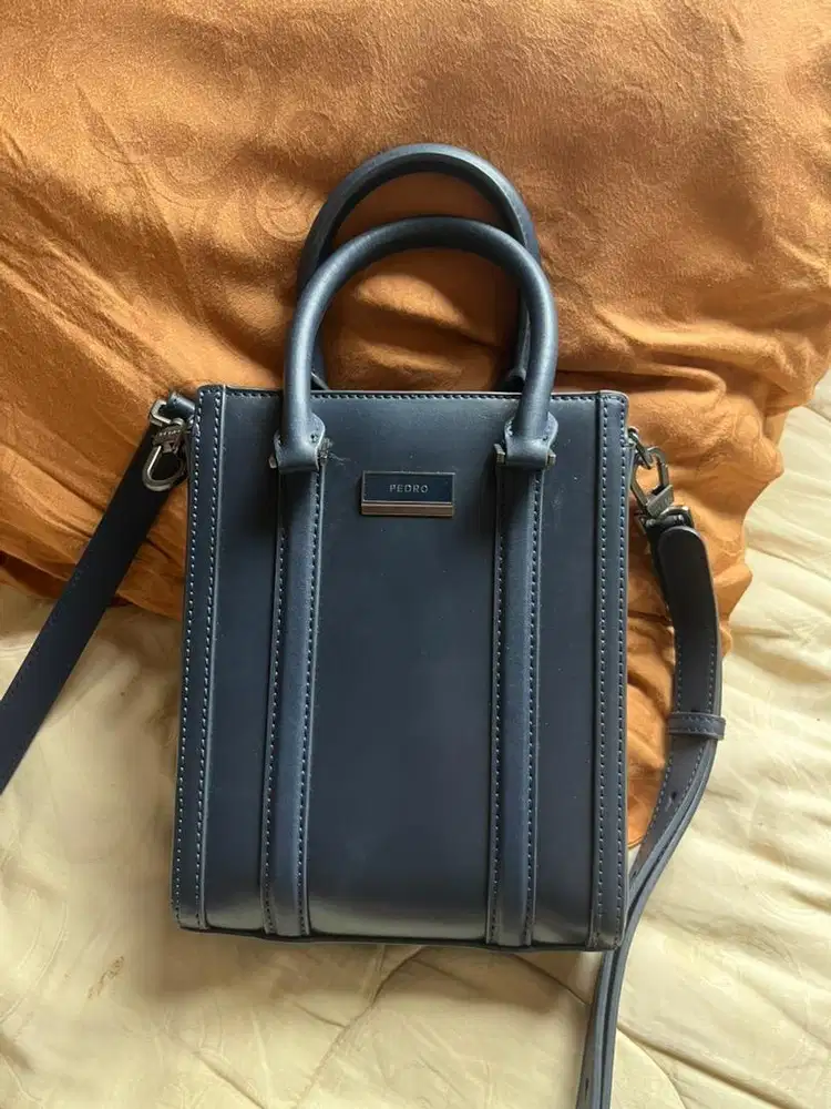 TAS PEDRO NAVY Sling Bags