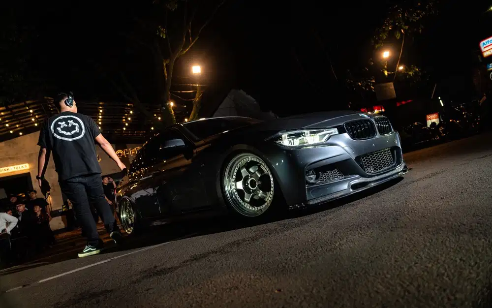 F30 LCI 320i Alcantara Edition/TT Fortuner boleh