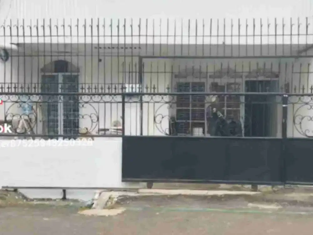 Disewakan Rumah Dua Lantai Di Sunter Jaya