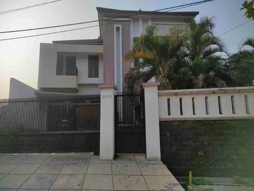 Rumah Besar View Bagus  di Kemang Pratama Bekasi