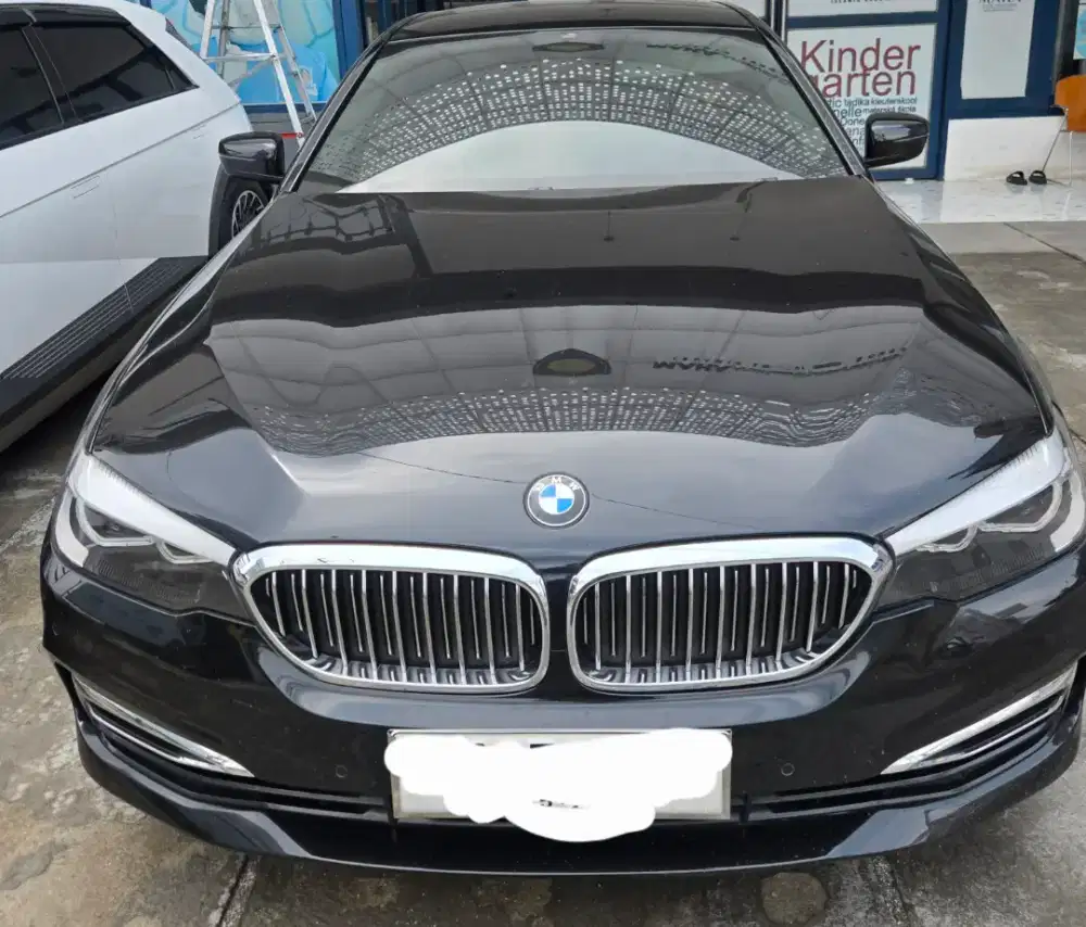 BMW 520i AT tahun 2018