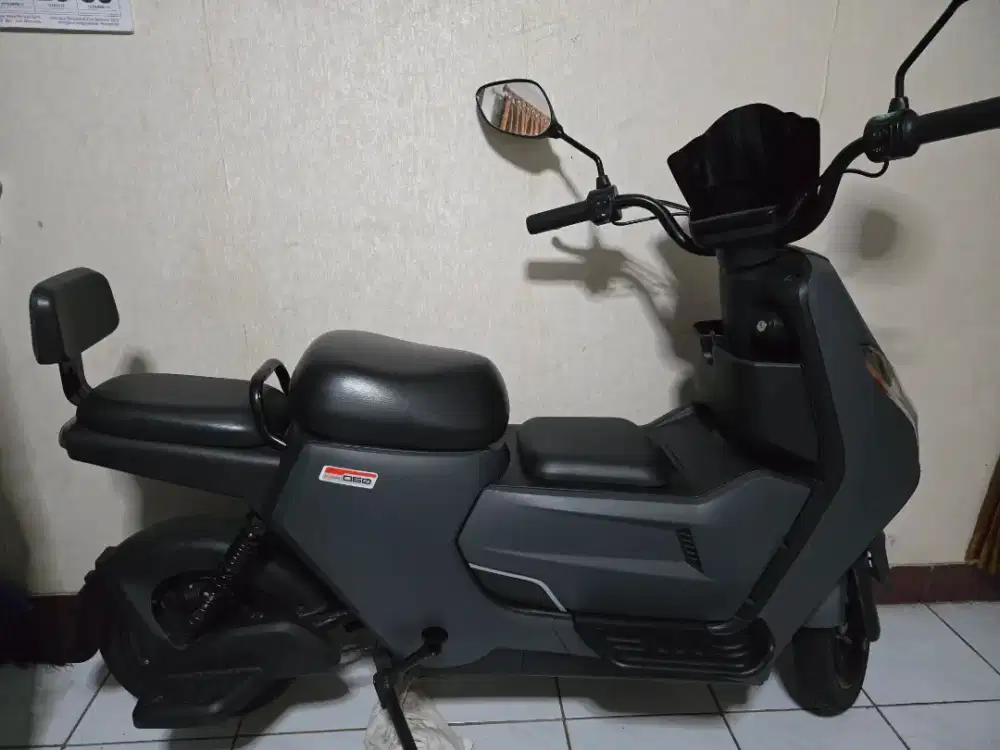 Dijual Sepeda Listrik D60 + Box utk boncengan anak didepan