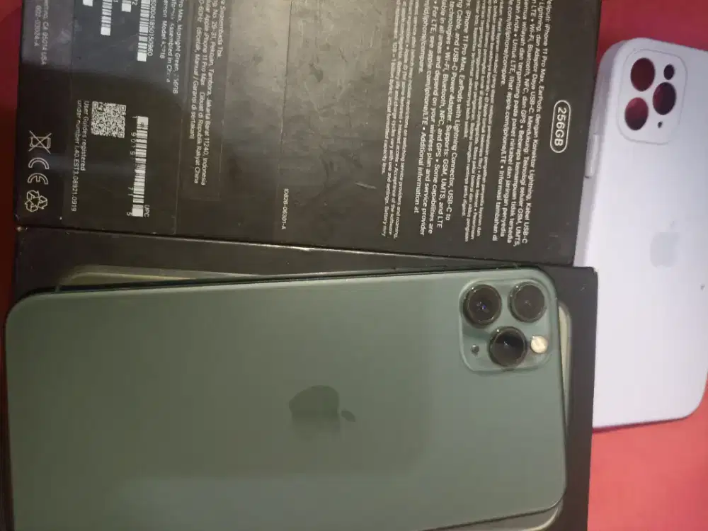 iPhone 11 pro max 256 iboxx fullsett
