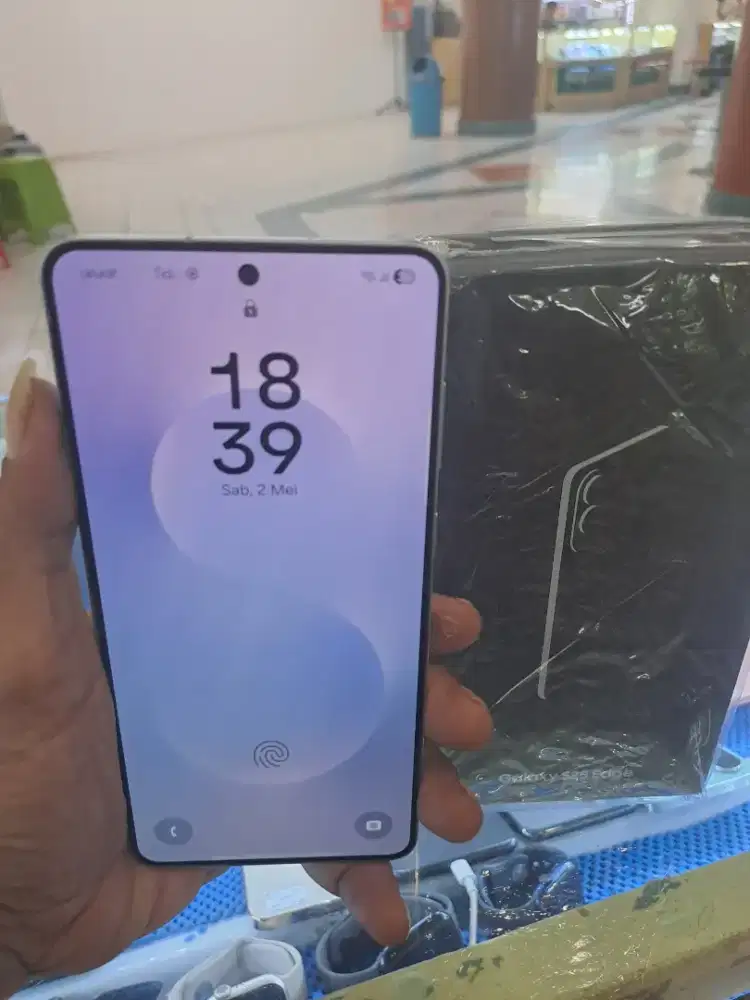 Samaung S25 edge 12/512gb