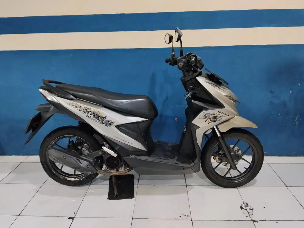 jual honda beat street 2023 [ super mulus ]