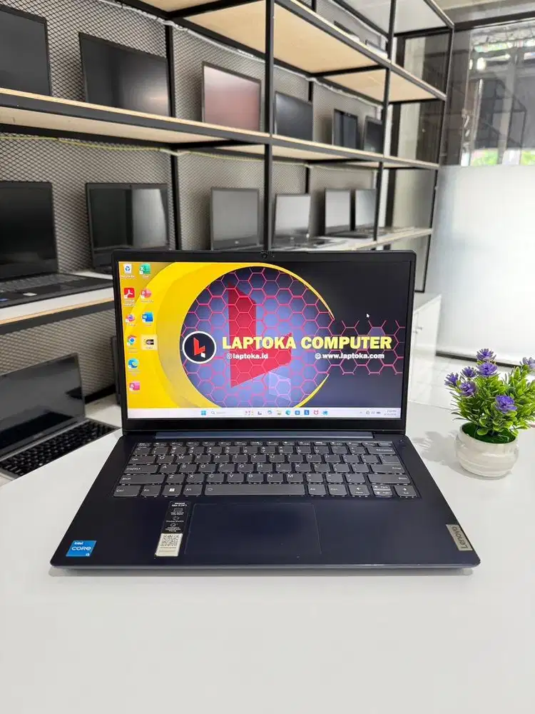 Di jual laptop lenovo core i3 gen11 ram 8gb