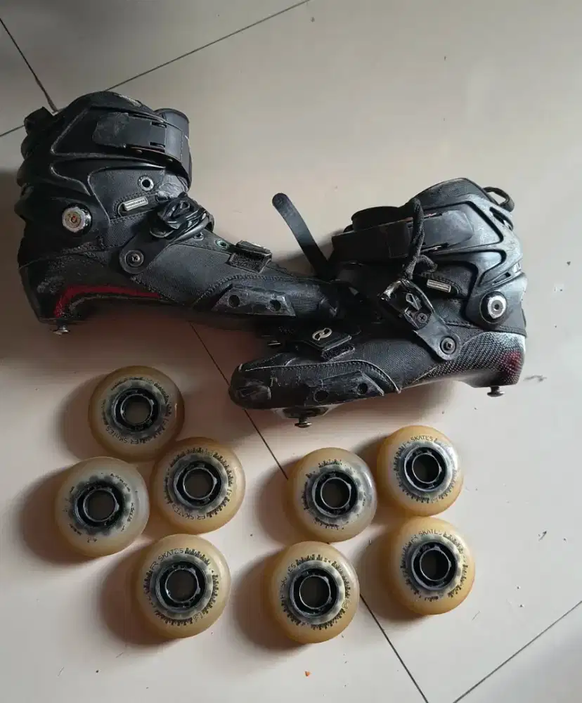 Sepatu Roda Inline Skate