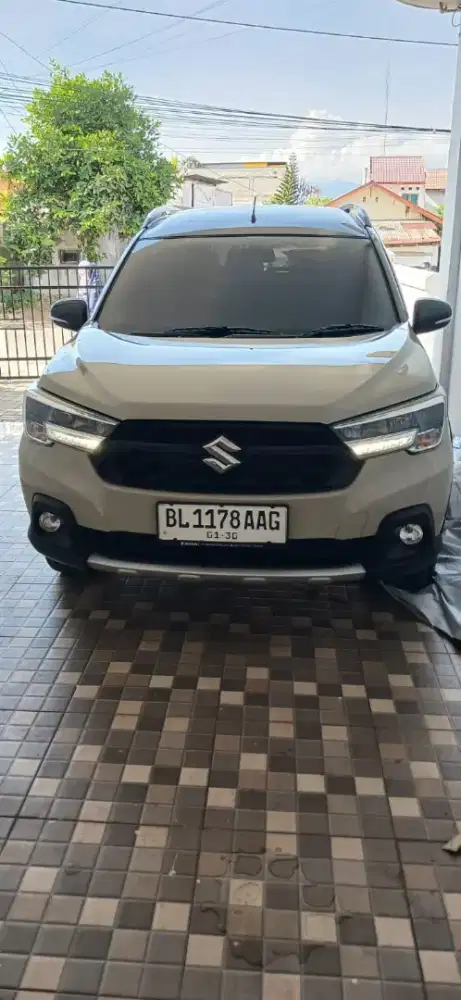 Dijual Suzuki XL7 Hybrid Alpha