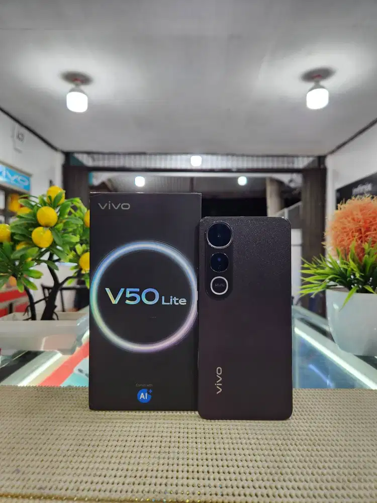 Vivo V50 Lite Ram 8+8Gb/ 256Gb Fullset Pemakaian 1 Bulan Like New