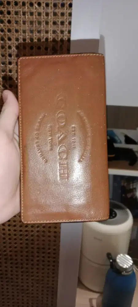 dompet coach bekas