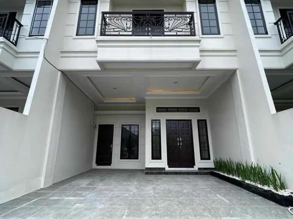 RUMAH MEWAH READY AKSES SETIA BUDI-RINGROAD