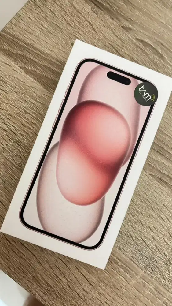 Iphone 15 basic- 128Gb Pink garansi Resmi