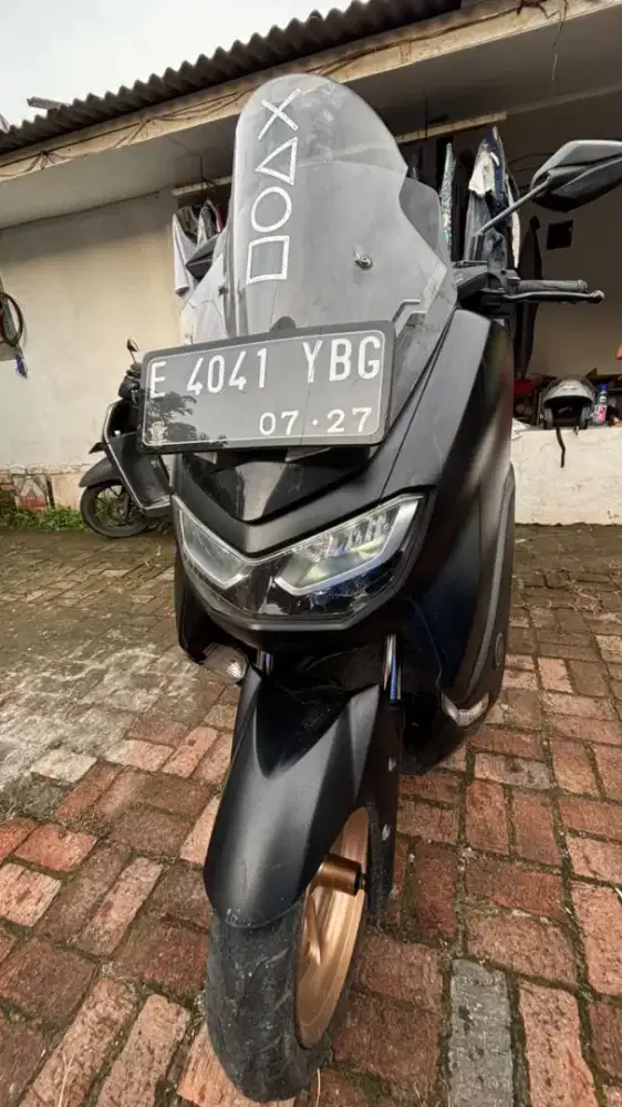 Yamaha NMax Hitam  2022 ABS