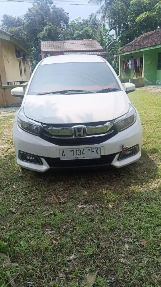 mobilio 2018 bensin 1'5S mt