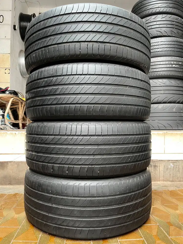 Ban Michelin Pimacy 4  225 50 r18  4Pcs