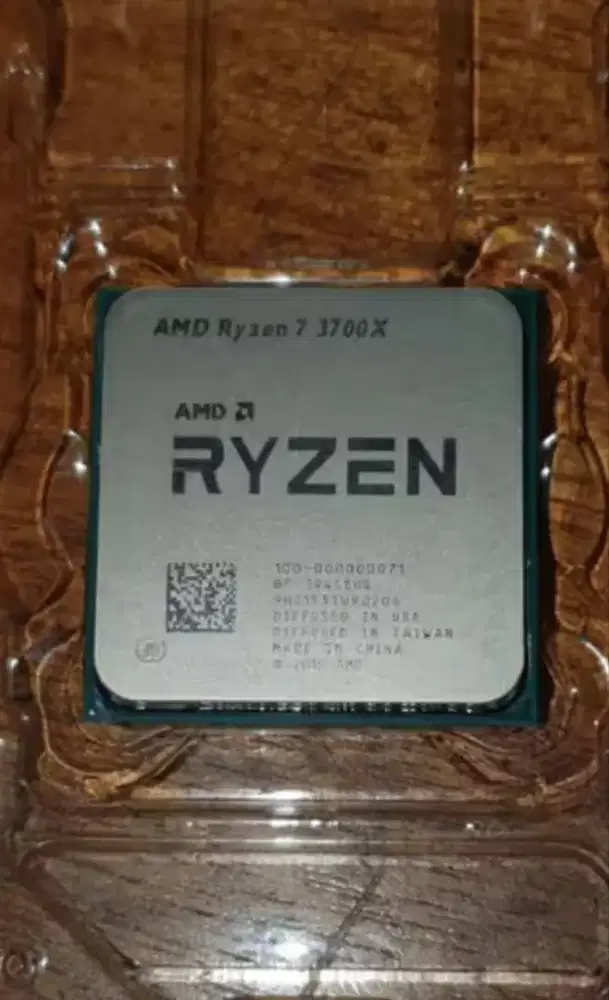 Jual Paketan Processor Ryzen 7 3700x & Motherboard Gigabyte X470 3.7Jt