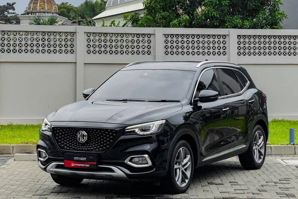 Morris Garage MG HS 1.5 Ignite Sunroof Panoramic AT Matic 2021 Hitam
