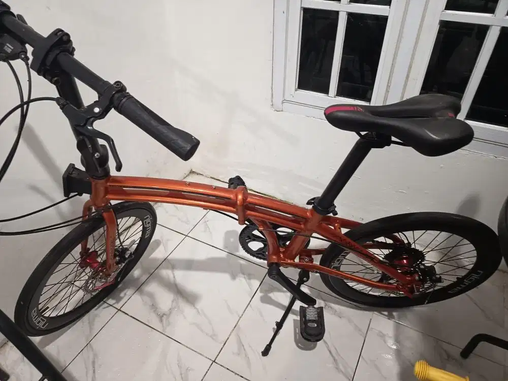 Sepeda Lipat 20 United Nigma II 8 Speed Like New