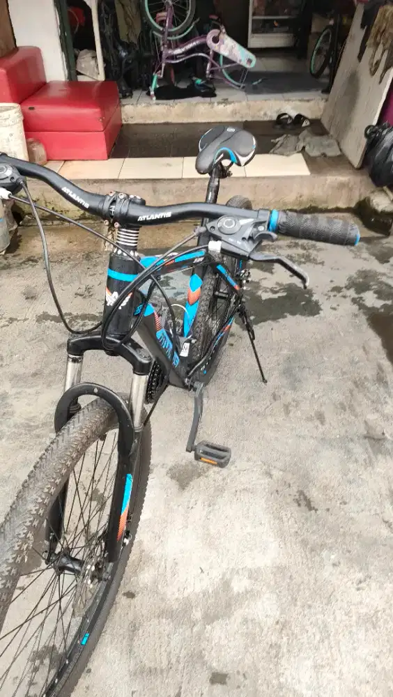 Sepeda gunung r 26 masih ORI merk Atlantis normal 3x7 speed 750rb nett