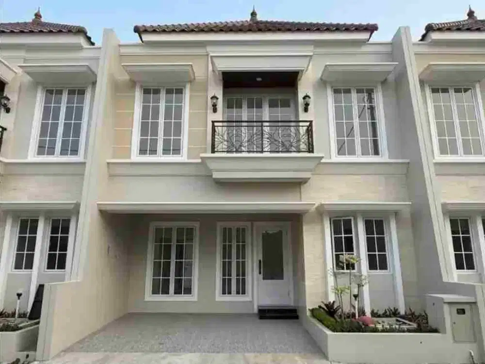 Rumah Dekat Mall Cinere dan Toll Limo, Tanah Besar