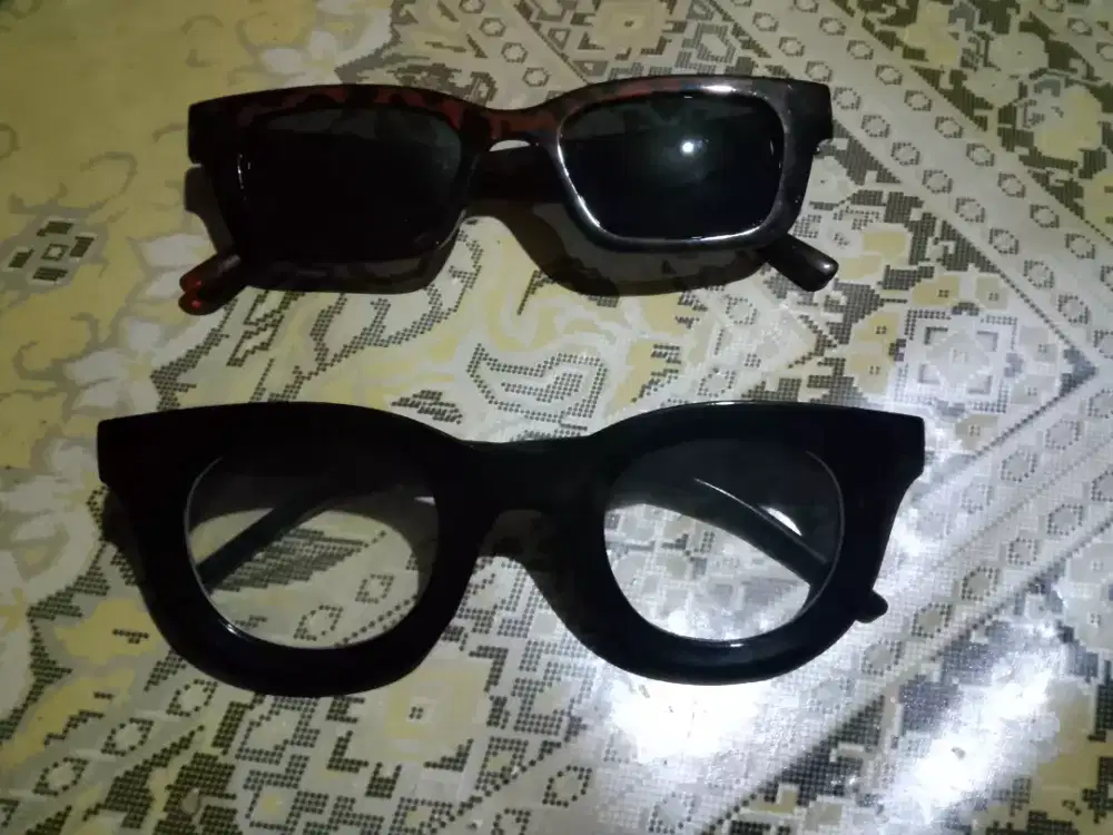Kacamata Hitam Belang Macan & Kacamata Owl Hitam Putih Pria/Wanita