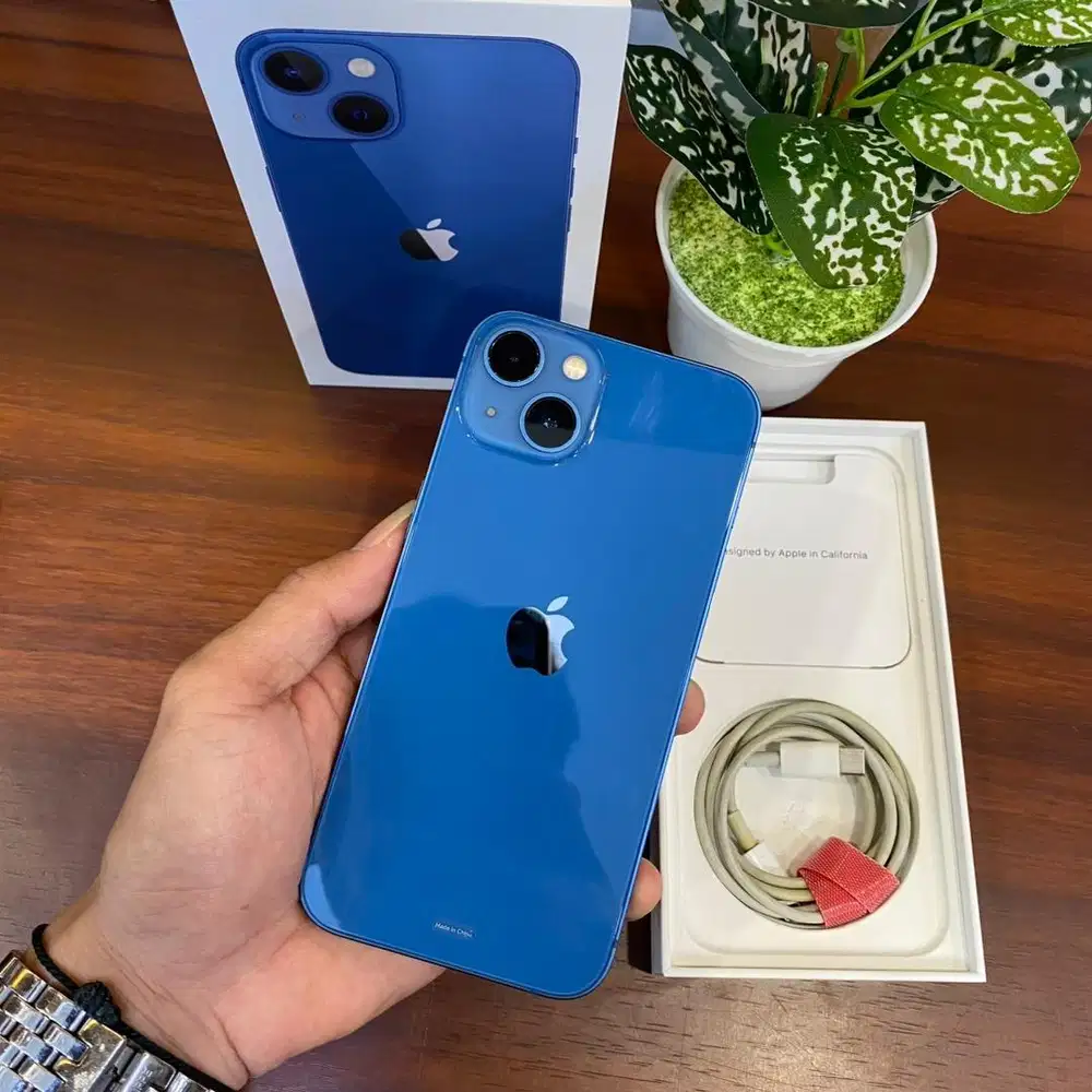 iPhone 13 128GB Blue iBox