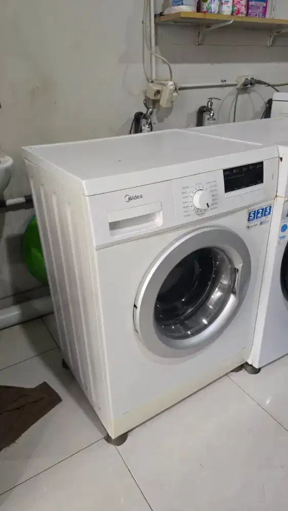 Mesin Cuci 7kg merk Midea