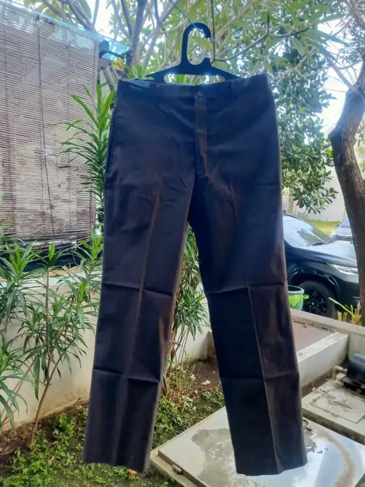 Celana Panjang Pria Formal merk Jobb