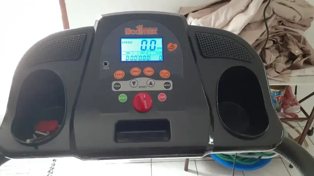 Treadmill elektrik bodimax (siap pakai)
