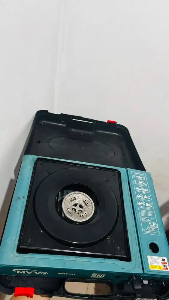 Kompor gas portible bekas