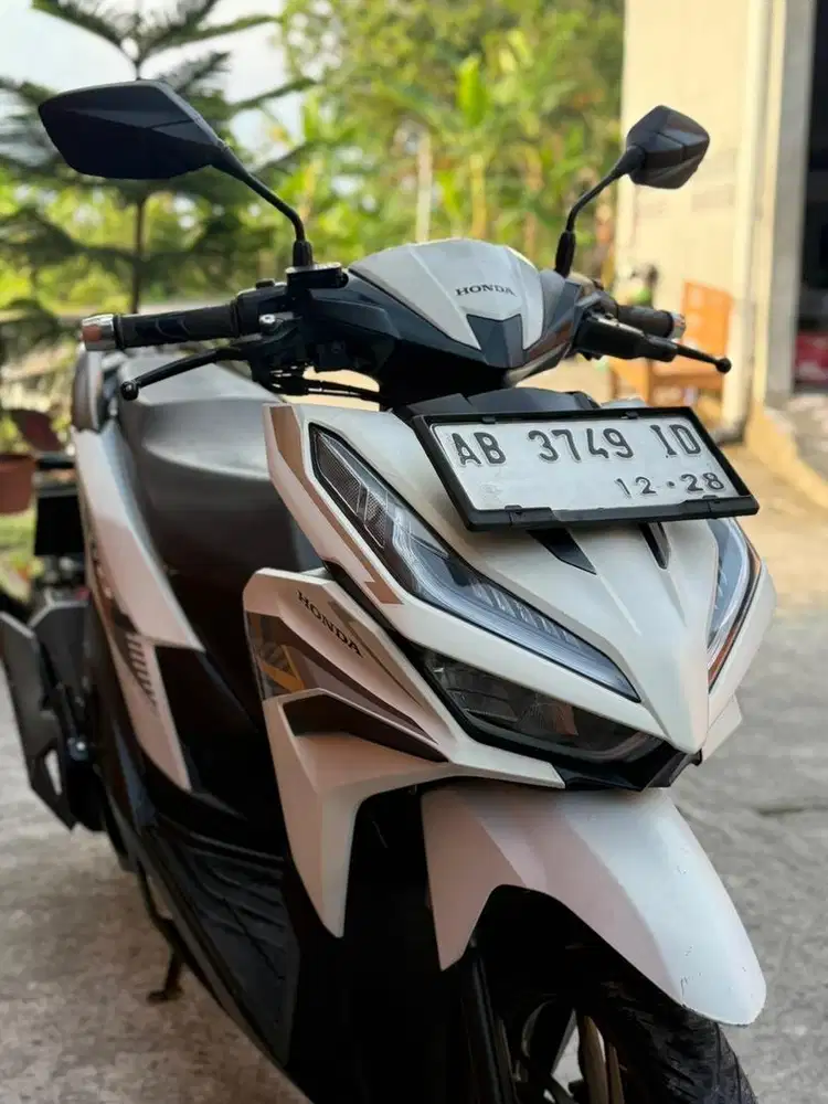 Vario 125 2023 ab pajak on