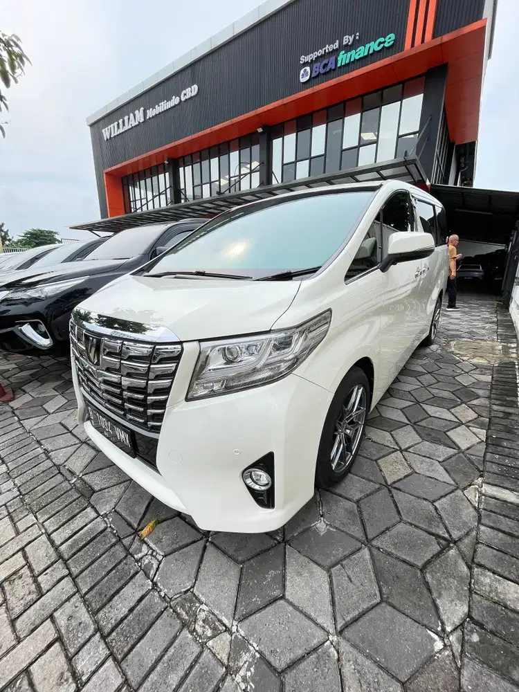 Toyota Alphard G 2.5L A/T 2015