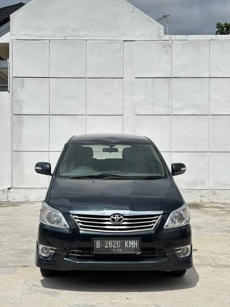 Kijang Innova G luxury 2.0 MT 2012