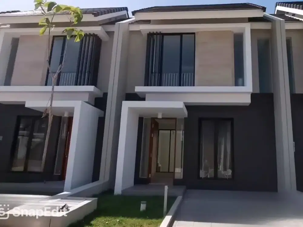 JUAL RUMAH NORTHWEST LAKE CITRALAND SURABAYA