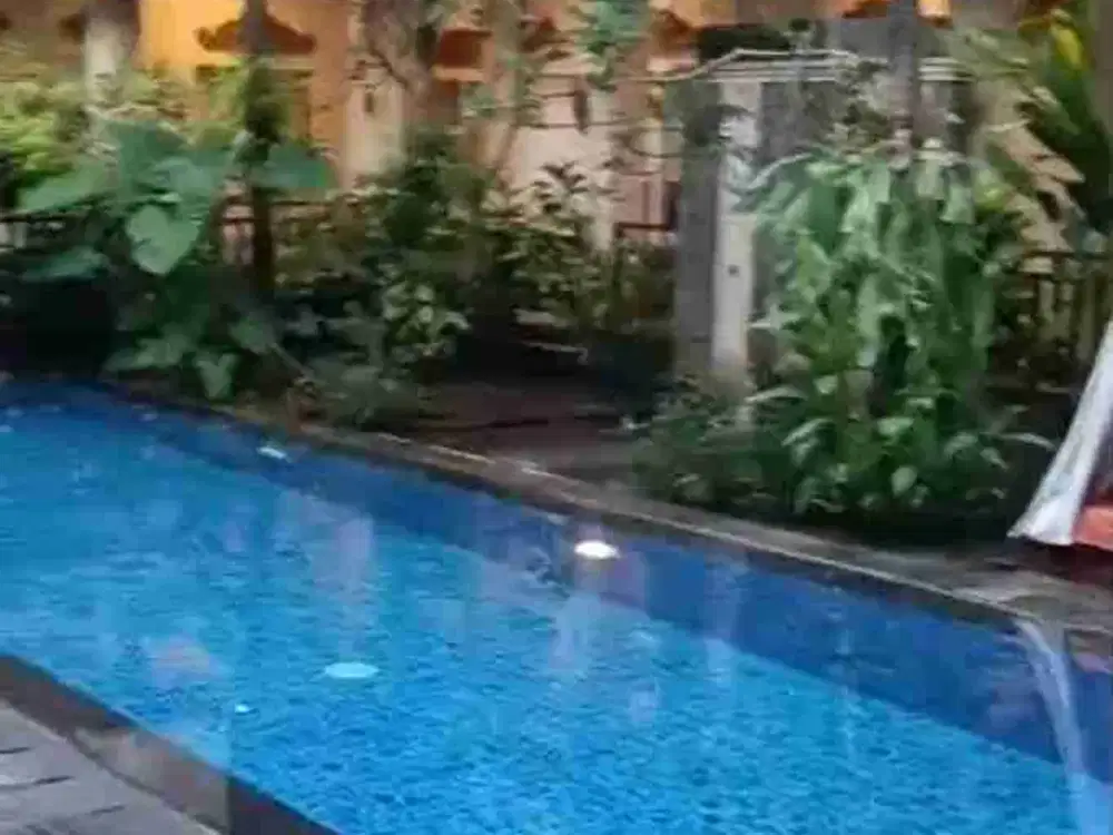 hotel murah jalan utama Kuta rock bali