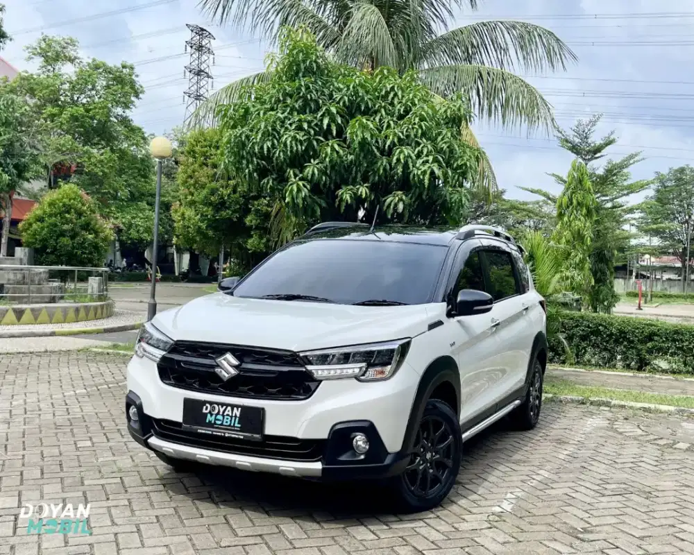 Suzuki XL7 Alpha Hybrid Matic 2023
