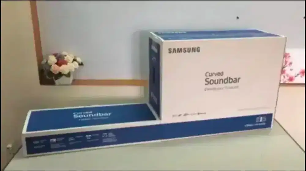 Samsung HW-M4500 curved 2.1  SoundSpeaker Wireless Never opened 260W