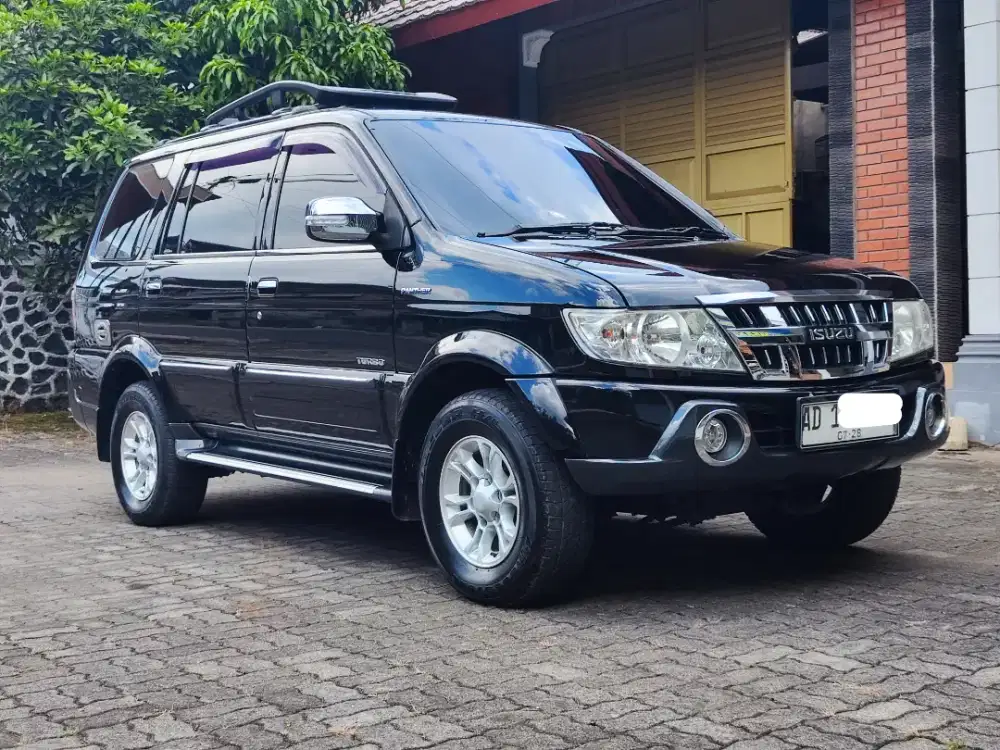 Panther grand touring 2014 plat lokal