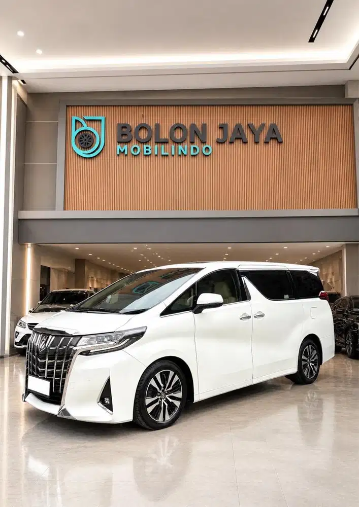 Alphard G Atpm Lombardi 2018