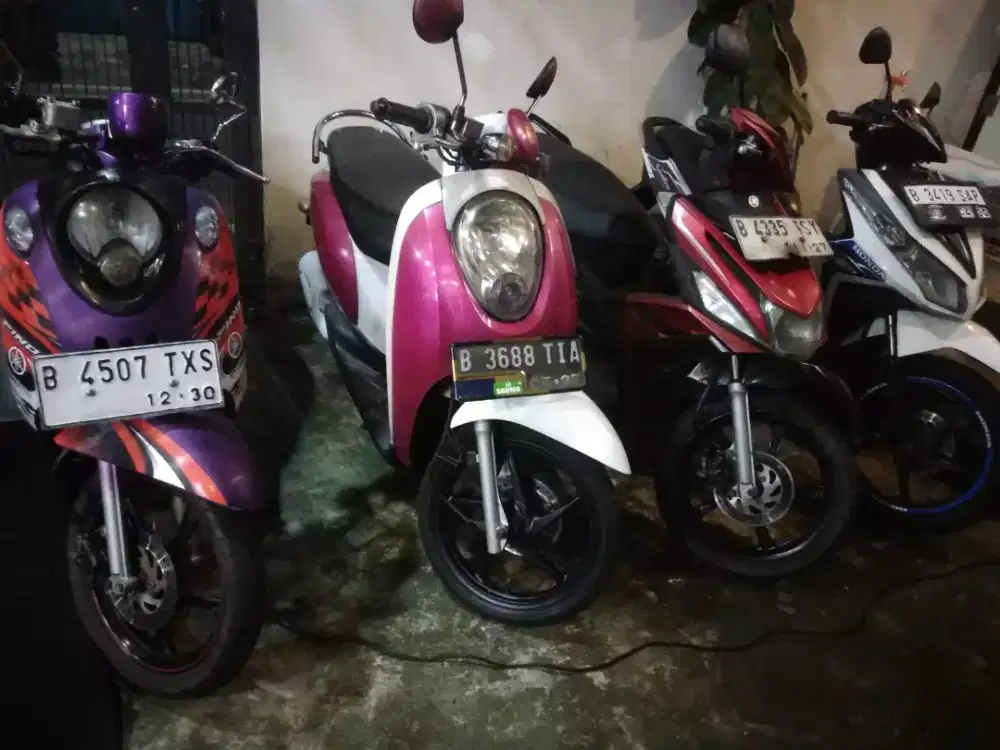 HONDA SCOOPY KARBU TH 2011 MESIN CVT BNR2 HALUS EX PRIBADI