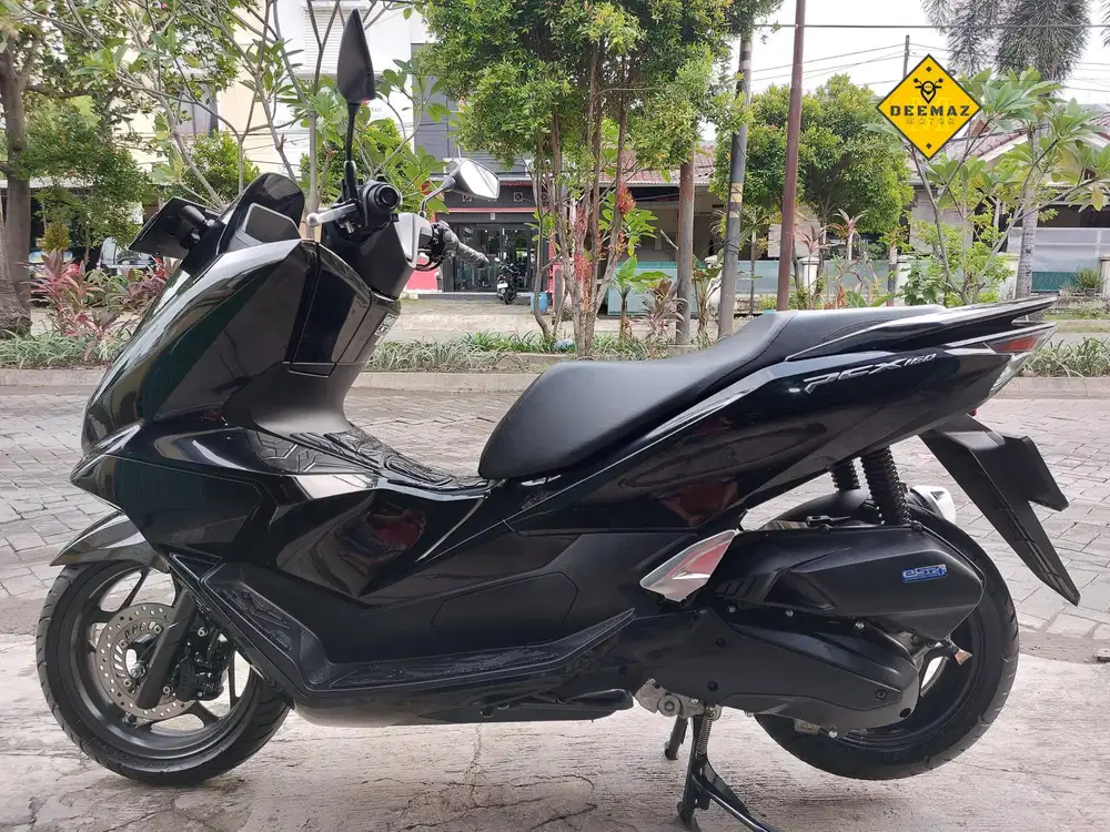 Angsuran Murah New PCX 160 CBS Hitam 2025 Cash, Kredit & Tukar Tambah